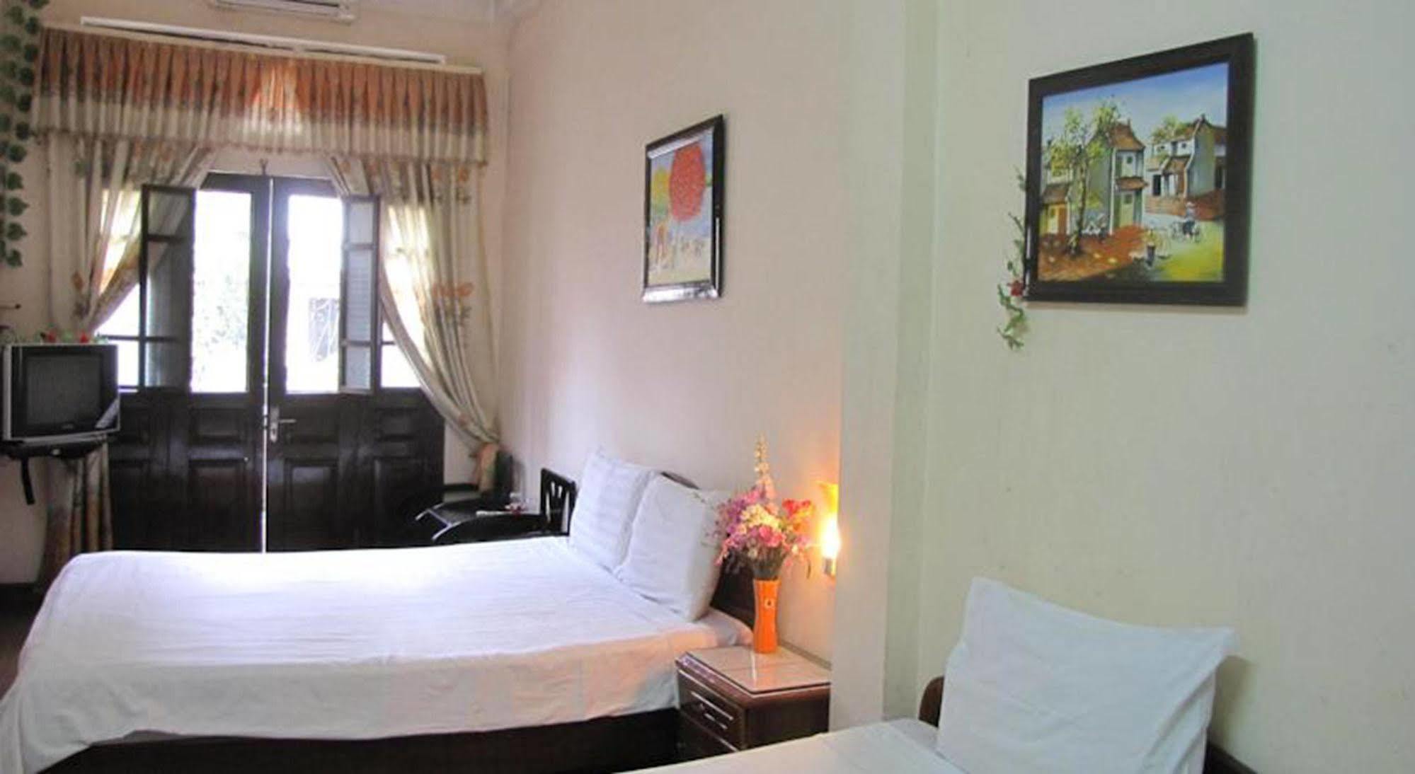 Hanoi Caballos Hotel Exterior photo