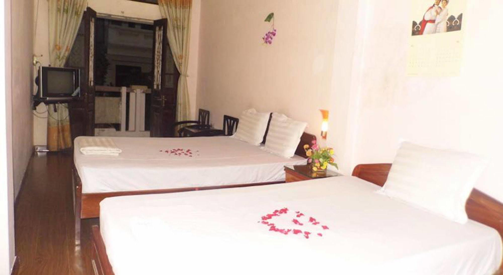Hanoi Caballos Hotel Exterior photo
